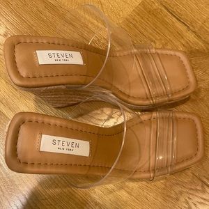 Steven New York clear wedge